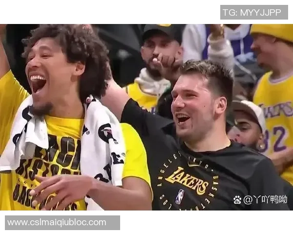 浓眉谈比赛表现：面对包夹我努力传球助队友得分